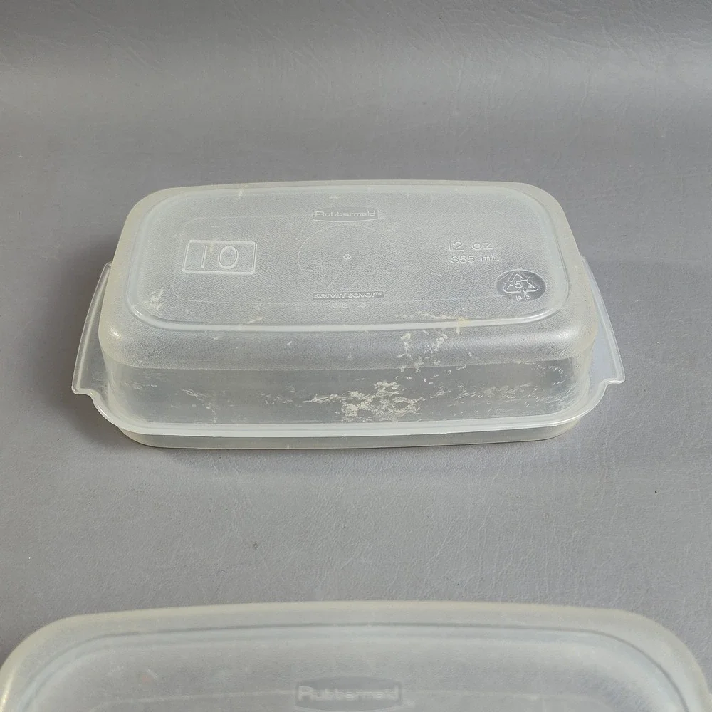 Rubbermaid Servin Saver Lot Of 3- (2) #10 12 Oz & #10 17 Cup Almond‎ Rectangle